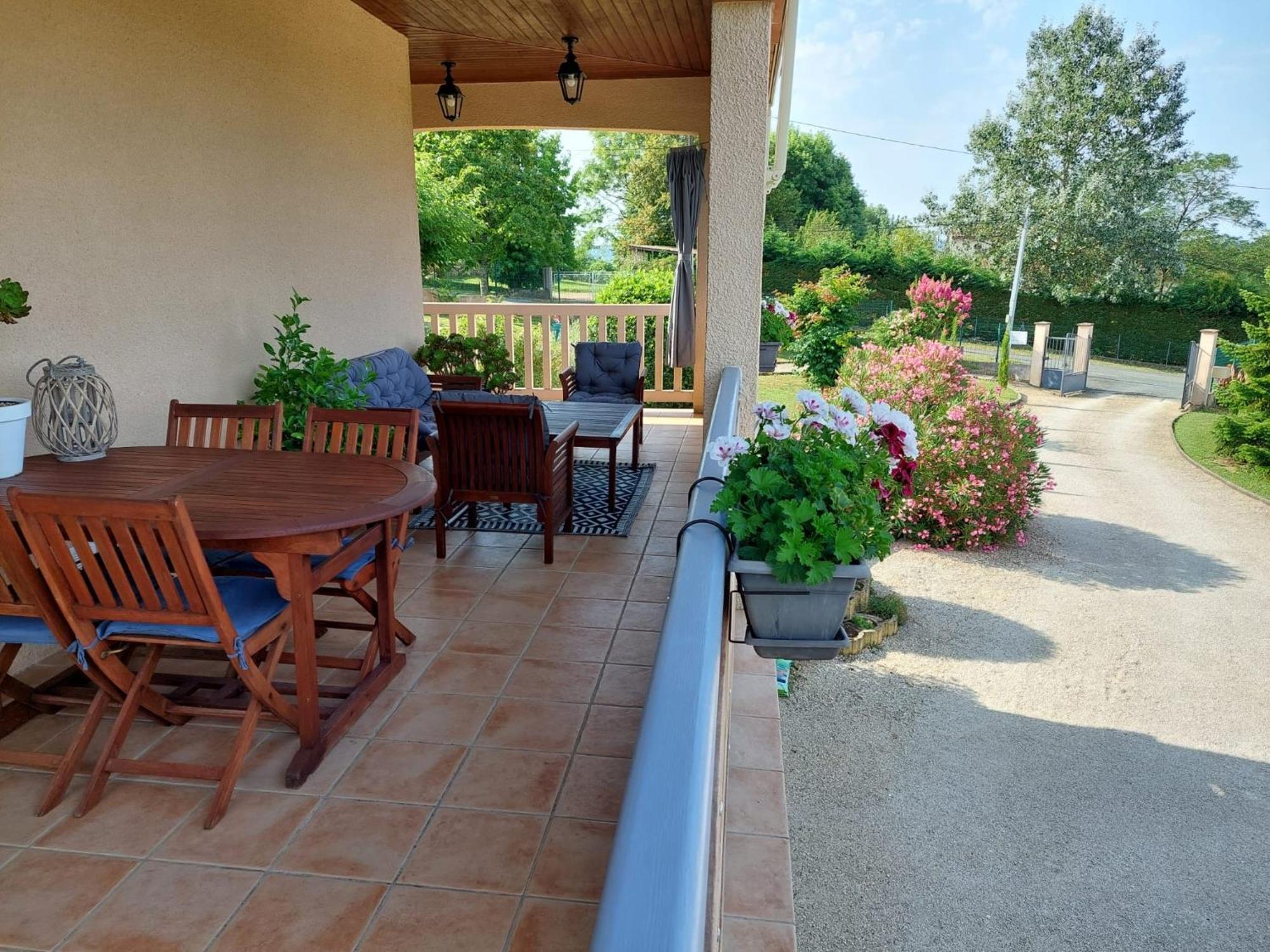 Aux Trois Muriers Villeneuve-sur-Lot Exteriér fotografie