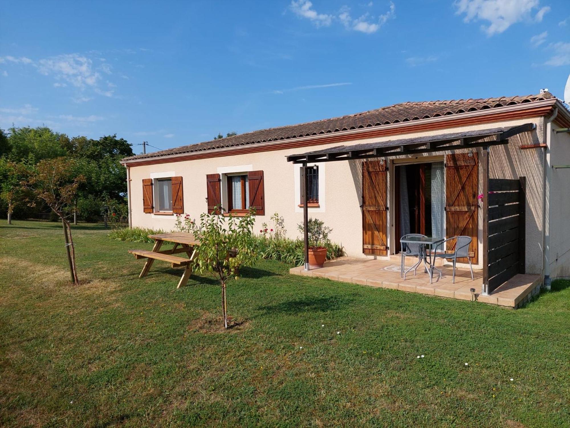 Aux Trois Muriers Villeneuve-sur-Lot Exteriér fotografie