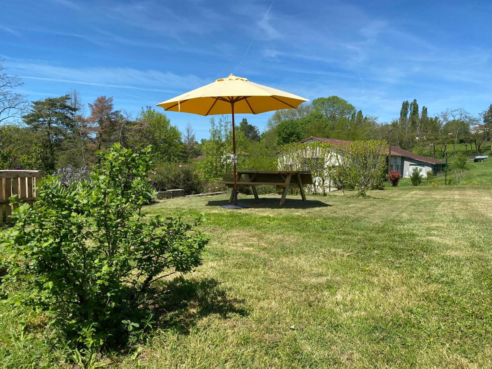 Aux Trois Muriers Villeneuve-sur-Lot Exteriér fotografie